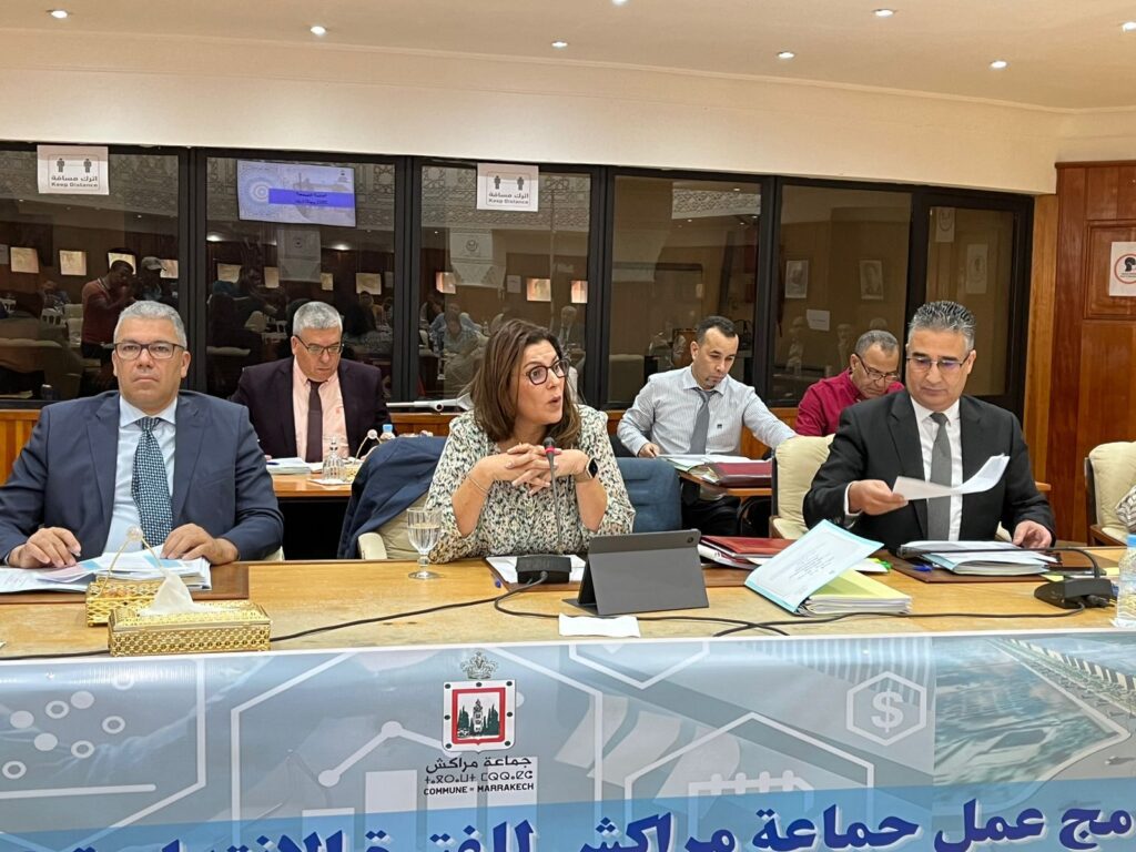 انطلاق اشغال الجلسة الثالثة من الدورة العادية لمجلس جماعة مراكش +صور