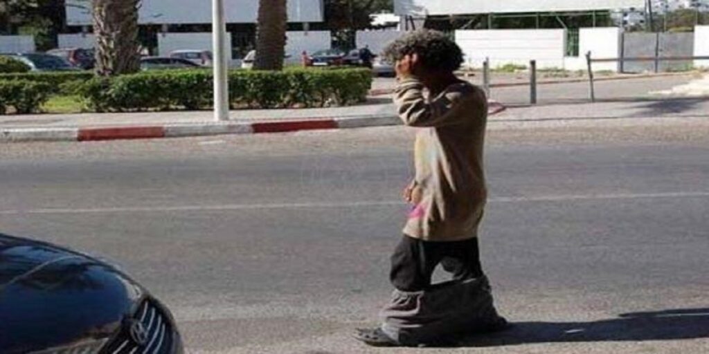 مختل عقليا يحاول إضرام النار في محل للحلاقة بالقنيطرة