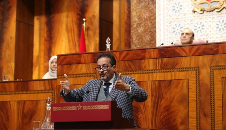المهاجري يسائل الحكومة عن إحداث ثانوية تأهيلية تابعة لإعدادية الحي الحسني بجماعة شيشاوة