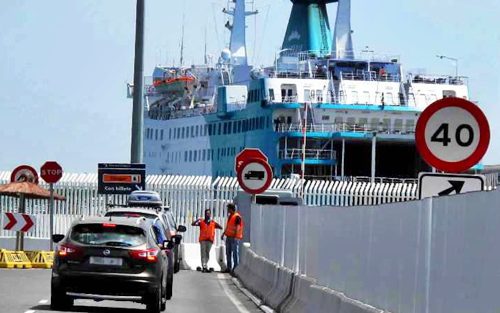 تفاصيل اعتقال أمن طنجة جنديا فرنسيا بحوزته 12 كيلوغراما من الحشيش