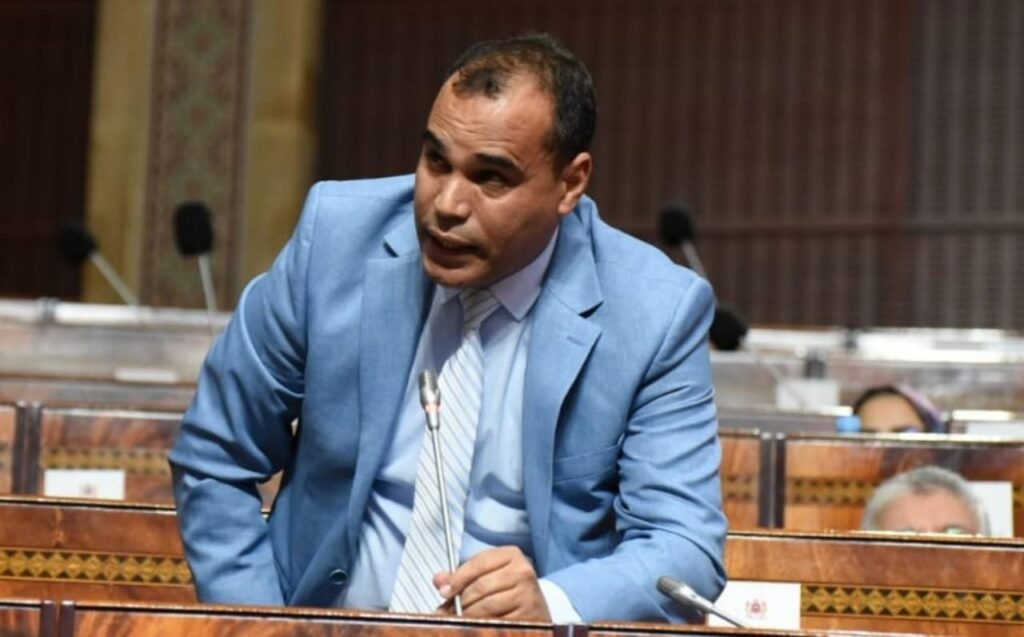 البرلماني الفرفار يطالب بفتح تحقيق حول التلاعب في تذاكر مباراة المغرب وفرنسا