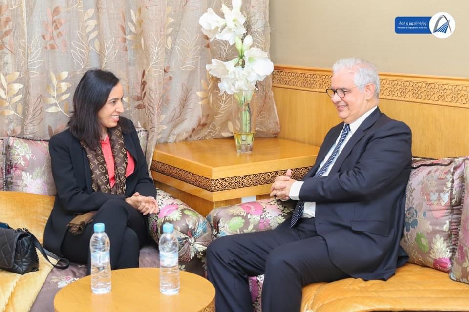 الوزير بركة يستعرض المشاريع الهيكلية والمنجزات في قطاعات الماء والطرق والموانئ على مستوى جهة كلميم واد نون