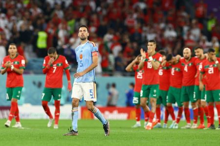 بعد الإقصاء أمام المغرب..الإسباني سيرجيو بوسكيتس يعلن اعتزاله