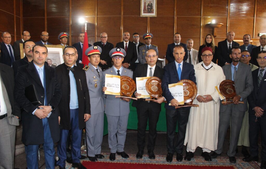 النيابة العامة لدى محكمة الاستئناف تنظم حفل توزيع جوائز الاستحقاق بمراكش +فيديو وصور