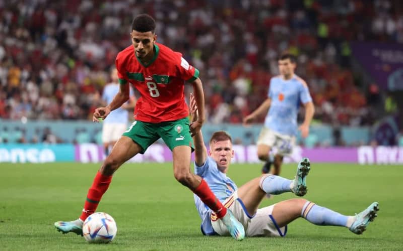 برشلونة ينافس عملاقي إيطاليا على أوناحي
