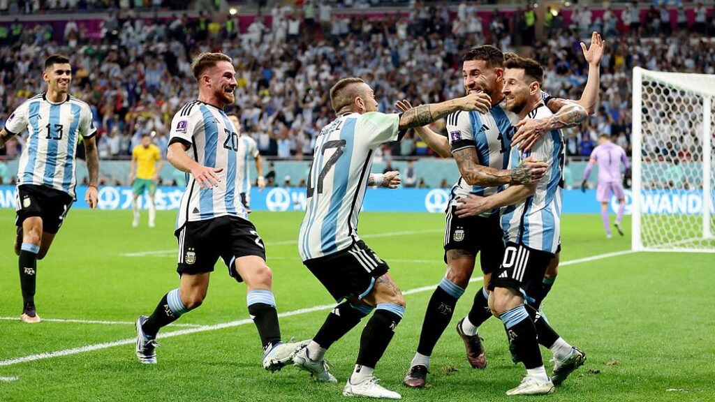 الأرجنتين تهزم أستراليا وتضرب موعدا مع هولندا في ربع نهائي كأس العالم