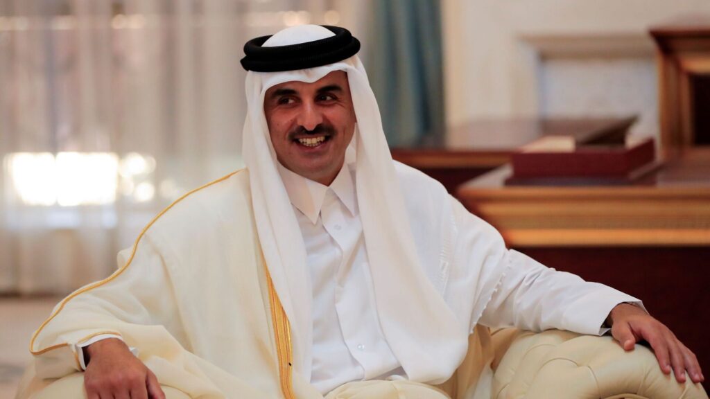 أمير دولة قطر يحل بمدينة مراكش لأجل قضاء عطلة نهاية السنة