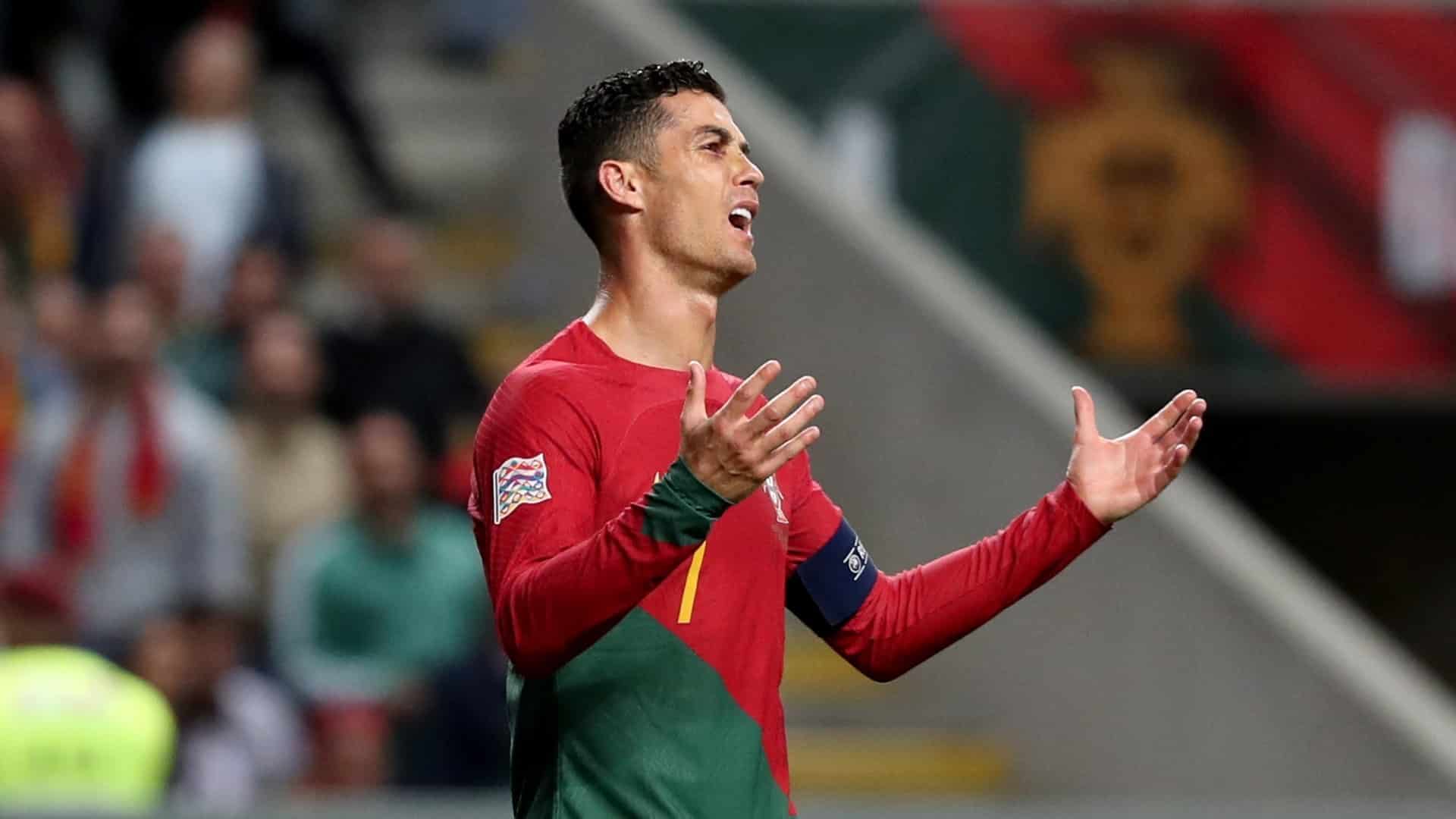 هذه تفاصيل صفقة انتقال البرتغالي رونالدو إلى نادي النصر السعودي
