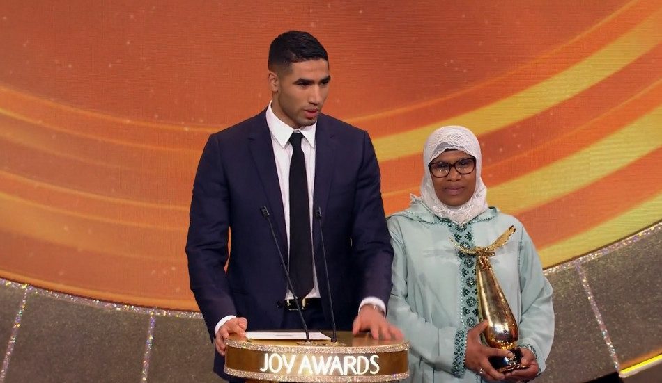 حكيمي يفوز بجائزة أفضل رياضي عربي