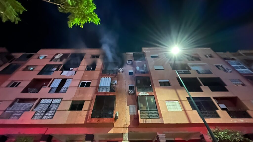 بالفيديو … اندلاع حريق مهول باحدى الشقق بحي الازدهار بمراكش +صور