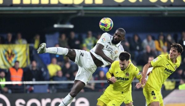 فياريال يسقط ريال مدريد ب2-1