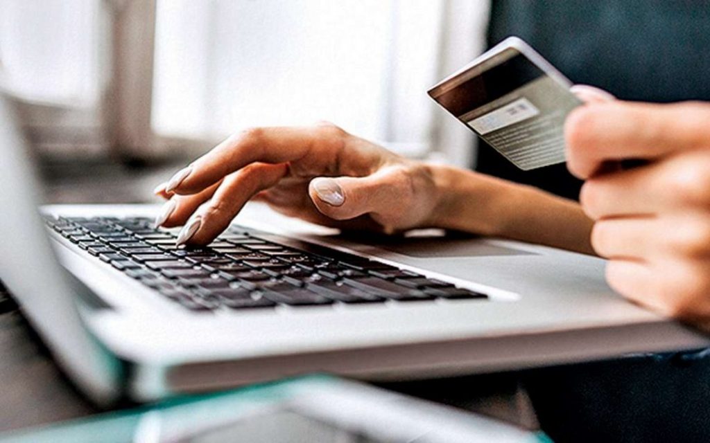 خطير ..نصابون يسحبون بواسطة تقنية الكترونية مبالغ مالية من حساب بوكالة بنكية بقلعة السراغنة