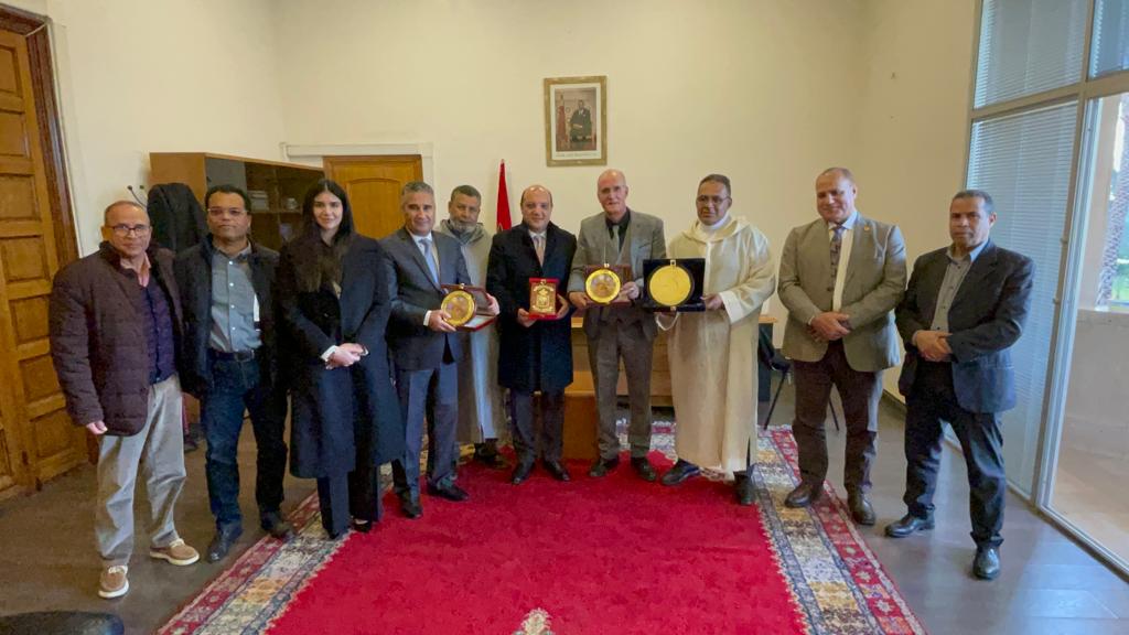 المجلس الجماعي لمراكش يستقبل رئيس الاتحاد الافريقي ورئيس الجامعة الملكية لرياضة الجمباز
