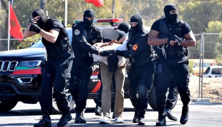 فرقة مكافحة العصابات تطيح بمطلوب دوليا في قضية اختطاف وتعذيب