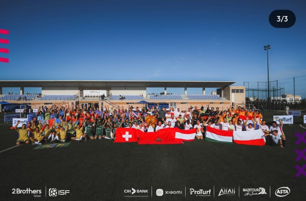 بالصور…بهدف توطيد العلاقات الدبلوماسية بين المملكة المغربية ودول أجنبية .. بوزنيقة تحتضن النسخة الأولى لكأس السفارات في كرة القدم