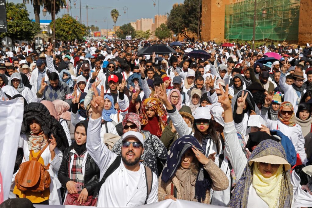 من مصدر موثوق.. نسبة تراجع الرافضين مسك نقط الأسدس الأول بالمؤسسات التعليمية بجهة مراكش اسفي تجاوزت تسعين في المائة
