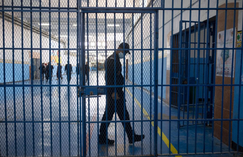 وفاة 249 سجينا بالمغرب خلال 2023 وعدد حالات الإضراب عن الطعام تجاوز 1300