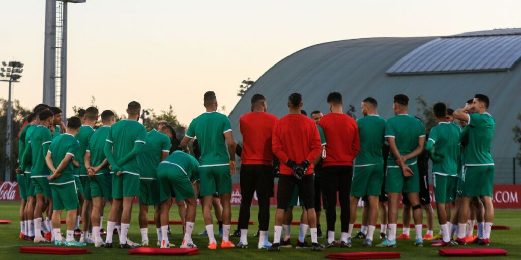 المنتخب المغربي يجري حصته التدريبية الأولى قبل مواجهة البرازيل والبيرو