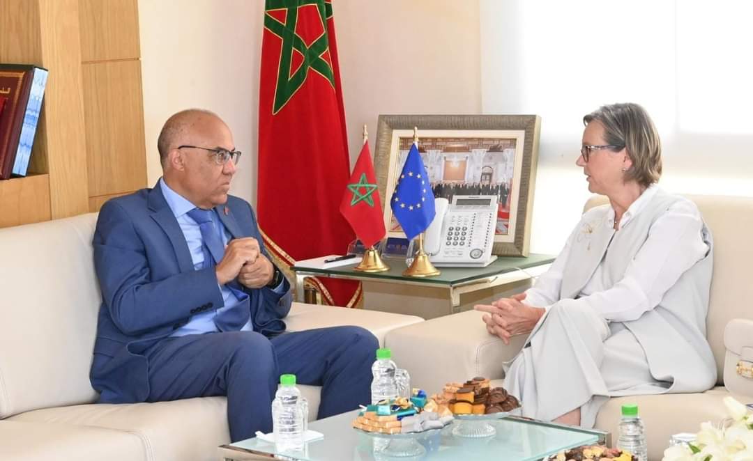 وزير التعليم العالي بمعية سفيرة الاتحاد الأوروبي بالمغرب يترأس الجمع العام السنوي للمكتب الوطني لبرنامج “إيراسموس +المغرب”