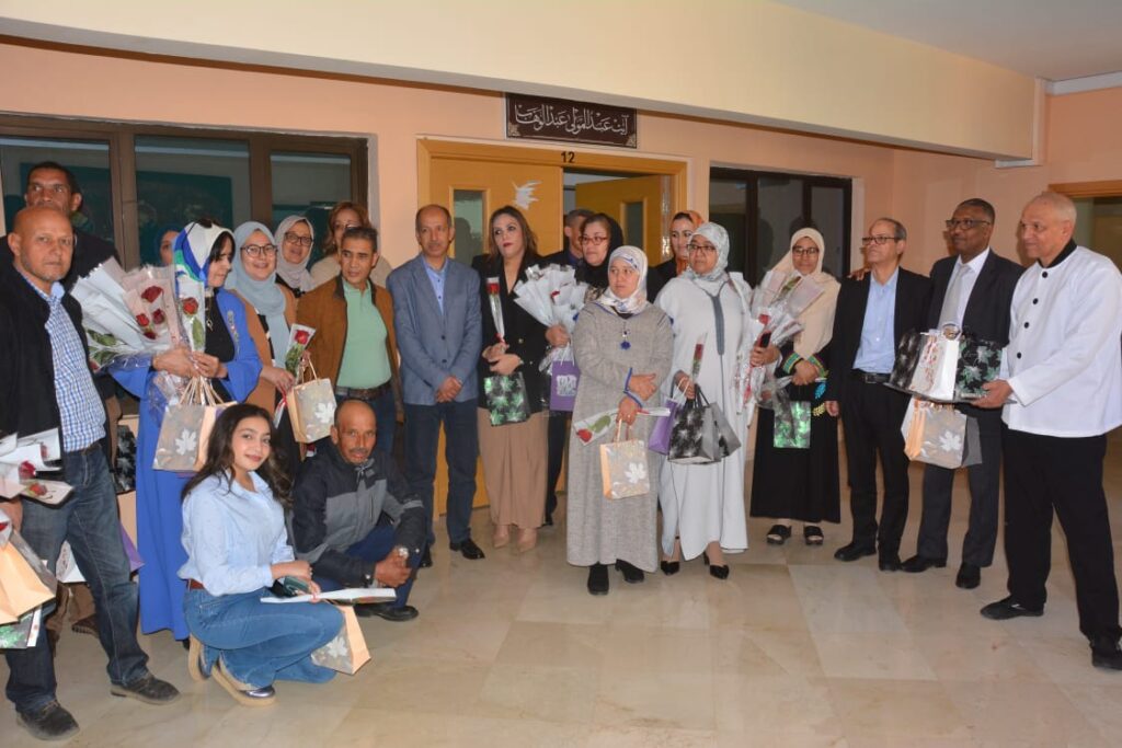 بحضور رئيس المجلس الاقليمي ومسؤولين بعمالة قلعة السراغنة: جمعية الأعمال الاجتماعية تحتفل باليوم العالمي للمرأة وعيد الأم +صور