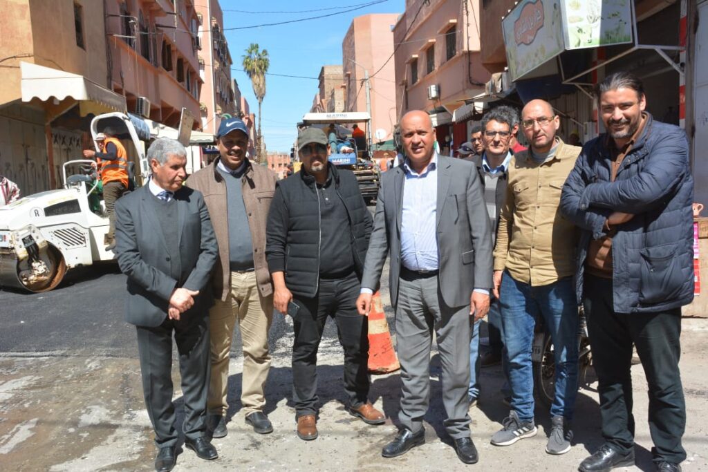 البرلماني أيت الحاج: تنفيذ مشروع تعبيد طرقات العرصة يندرج في اطار تأهيل أحياء مدينة قلعة السراغنة
