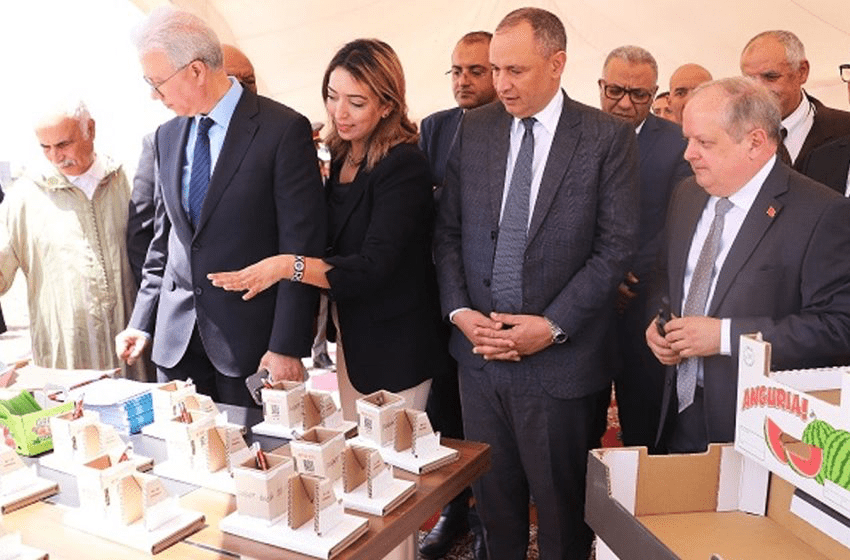وضع الحجر الأساس لبناء وحدة مخصصة لإنتاج ورق التغليف والتعليب بجماعة سيدي بوعثمان