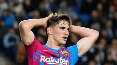 نادي تشيلسي يسعى للتعاقد مع جافي لاعب وسط برشلونة