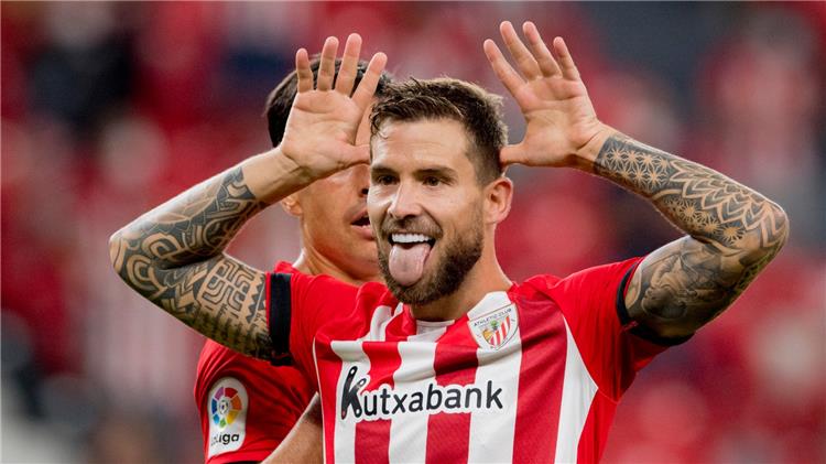 نادي برشلونة يبرم أولى تعاقداته الصيفية تحضيراً للموسم المقبل