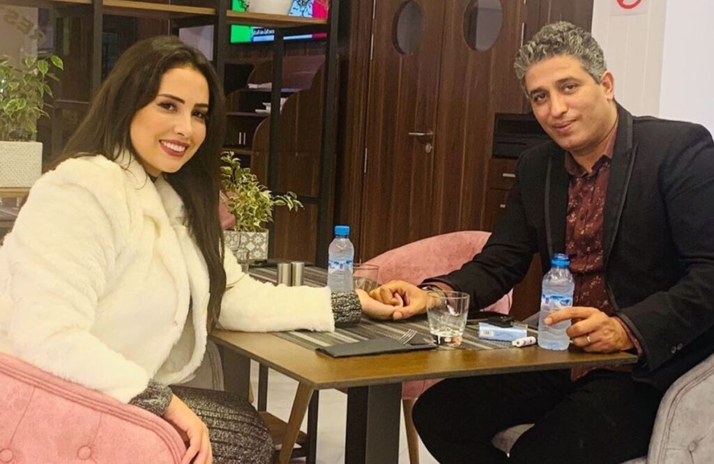 الفنانة ابتسام العروسي تنفصل عن زوجها المخرج عبد الواحد مجاهد