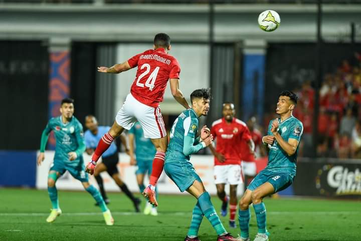 الرجاء يقرر استئناف عقوبة الكاف القاسية بسبب أحداث مباراة الأهلي