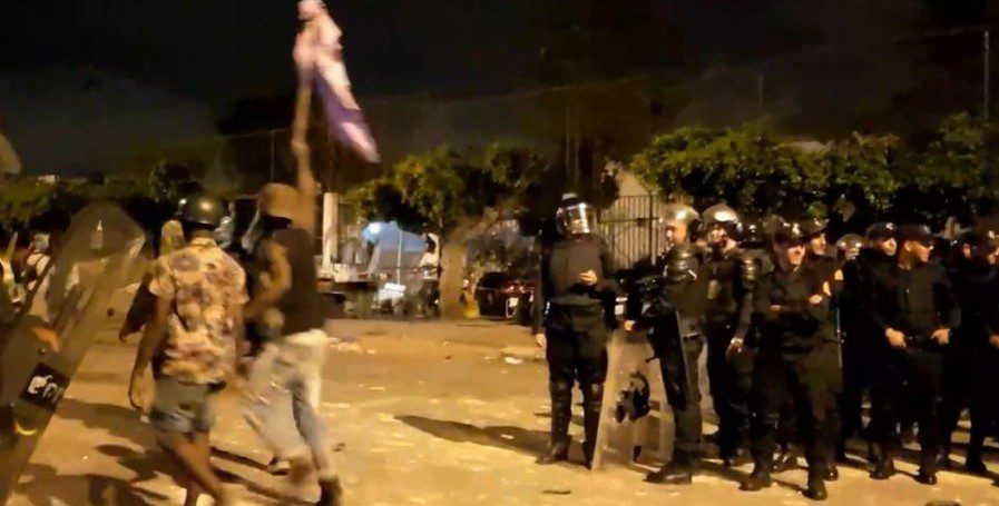 إصابات وتخريب في مواجهات دامية بين مهاجرين من أفريقيا جنوب الصحراء بالبيضاء