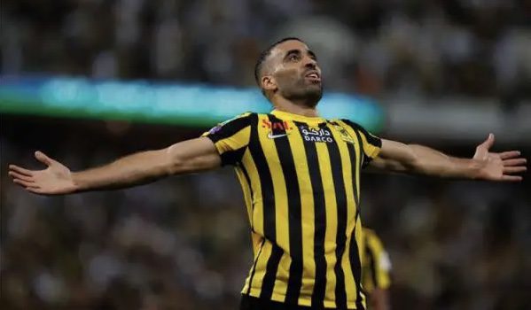 بعد اقتراب بنزيمة من الاتحاد.. تدوينة حمد الله تثير الشكوك حول مستقبله