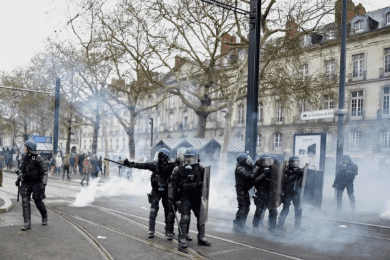 توقيف 719 شخصا في فرنسا ليل السبت الأحد على خلفية أعمال الشغب