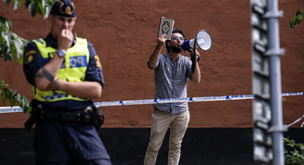 الحكومة السويدية تخرج عن صمتها بخصوص حادث حرق المصحف