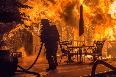 إيطاليا.. ستة قتلى في حريق دار للمسنين بميلانو