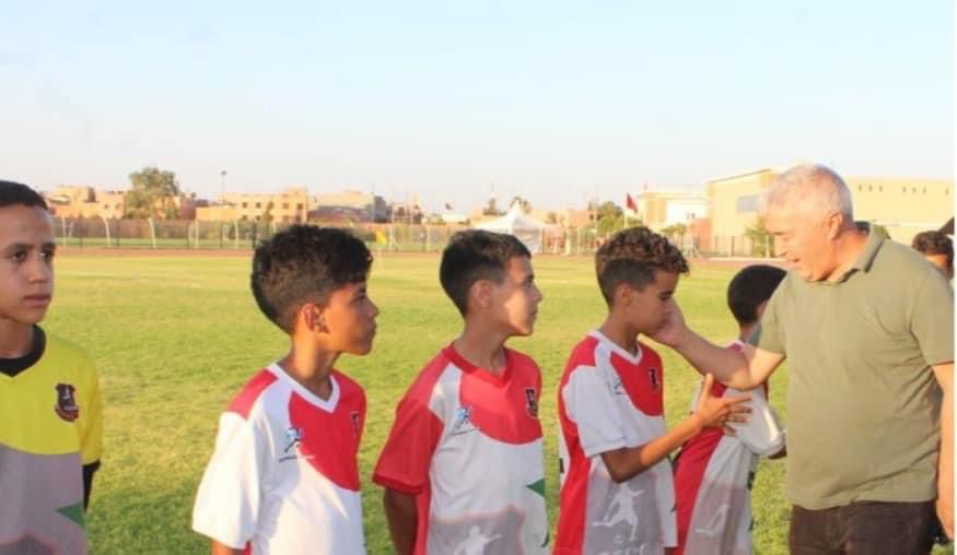 بالصور … محمد نكيل يشارك في إختتام فعاليات النسخة الأولى لدوري الصداقة المنظم من طرف جمعية القدم الذهبي المراكشي
