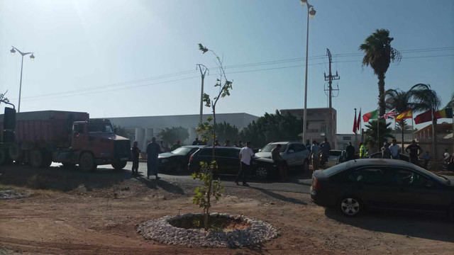 النــاظور.. جرحى وشلٌّ لحركة السير في اصطدام ستّ سيارات وشاحنة