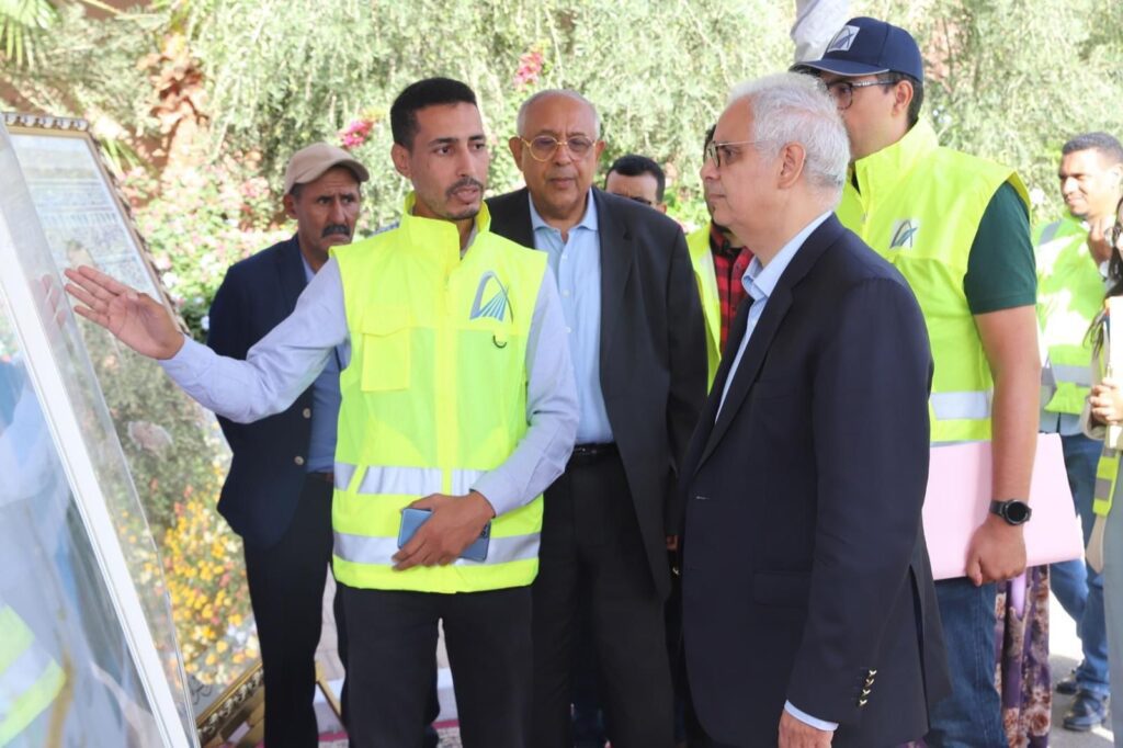 نزار البركة وزير التجهيز والماء يتفقد الطرق المتضررة من الزلزال بجبال شيشاوة