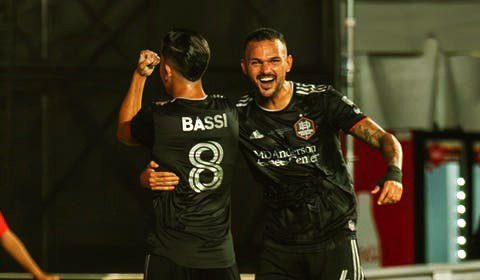 لاعب مغربي يحطم آمال ميسي في الفوز بكأس أمريكا