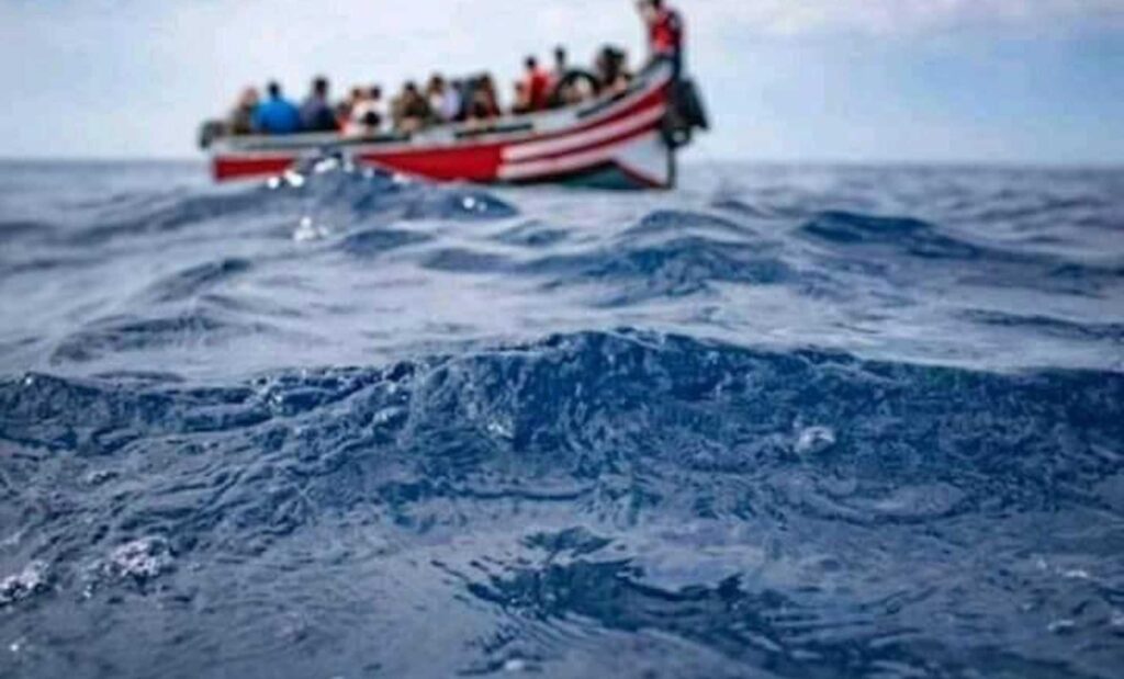 هجرة غير الشرعية.. اعتراض قارب في عرض ساحل الداخلة على متنه 110 سنغالي