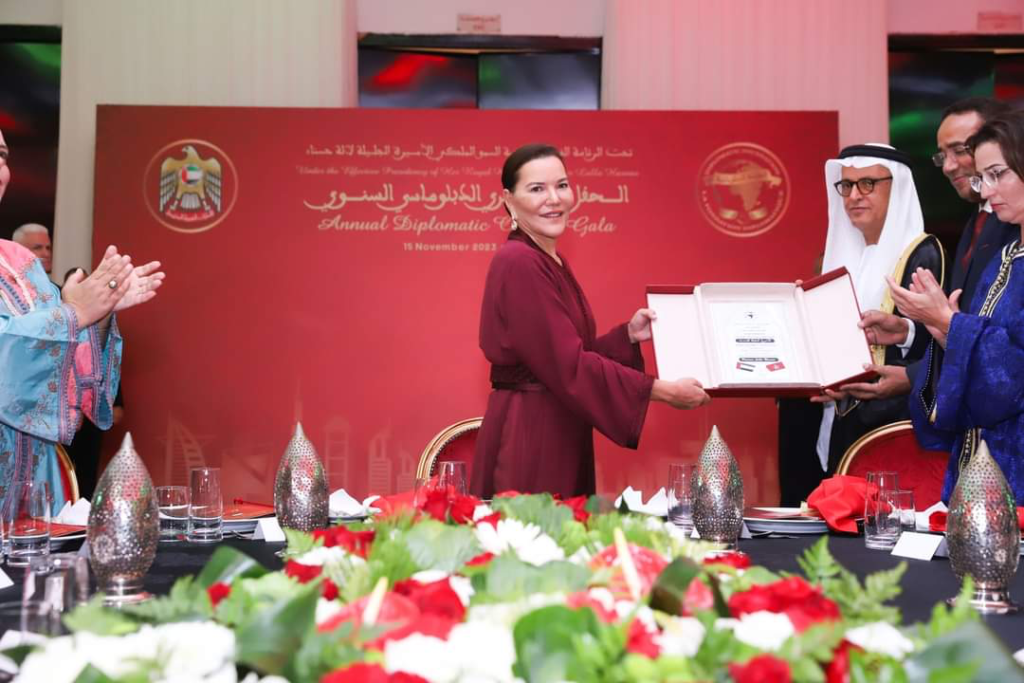 الأميرة للا حسناء تترأس بالرباط حفل العشاء الدبلوماسي الخيري السنوي