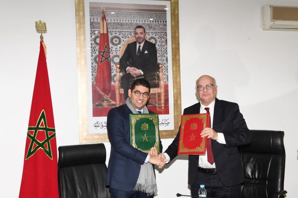 توقيع اتفاقية شراكة بين لجنة الحق في الحصول على المعلومات ووزارة الشباب والثقافة والتواصل