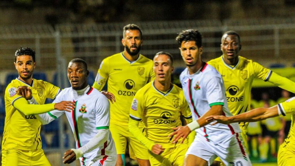 الجيش الملكي يحافظ على صدارة البطولة بعد فوزه على المغرب الفاسي
