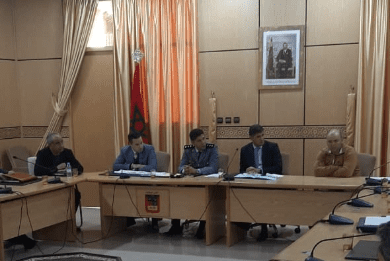 اللجنة الإقليمية تتخذ تدابير استعجالية لمواجهة الإجهاد المائي والكراب عامل شيشاوة يتعهد بالصرامة في إدارة ملف الماء