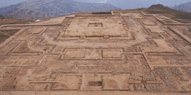 اكتشاف مجمع معبد في شمال الصين يعود لأكثر من 2200 عام