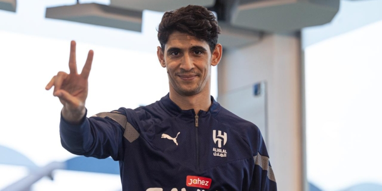 ياسين بونو على رأس التشكيل المتوقع للهلال أمام العين