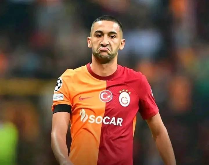 غلطة سراي يفتح الباب أمام الأندية الراغبة في التعاقد مع زياش