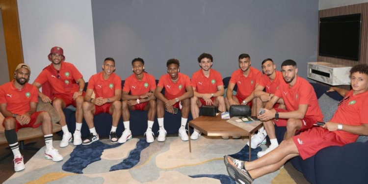 بعثة المنتخب الأولمبي تتوجه إلى فرنسا