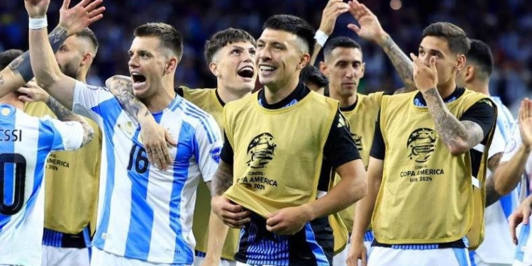 المنتخب الأرجنتيني يتوج بلقب كوبا أمريكا بعد فوزه على نظيره الكولومبي