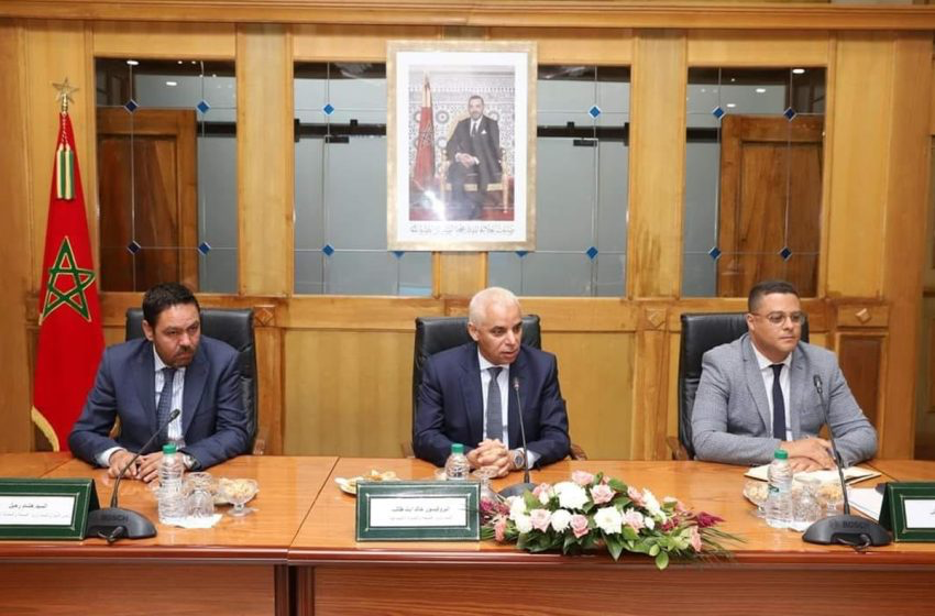 التوقيع على محضر اتفاق بين وزارة الصحة ونقابات القطاع